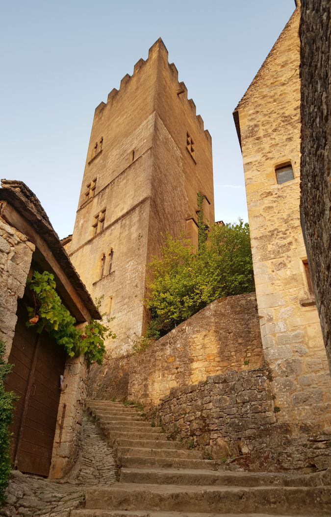 Beynac-et-Cazenac dordogne