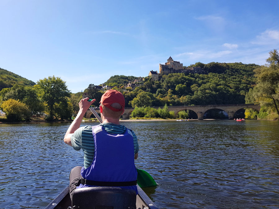 canoe tour castelnaud dordogne