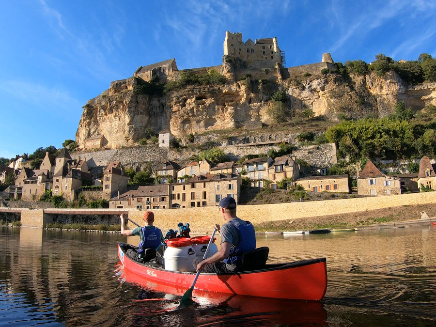 Kayaking in the Dordogne