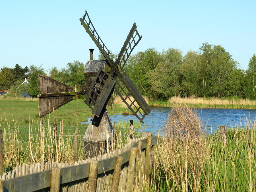 holland windmill