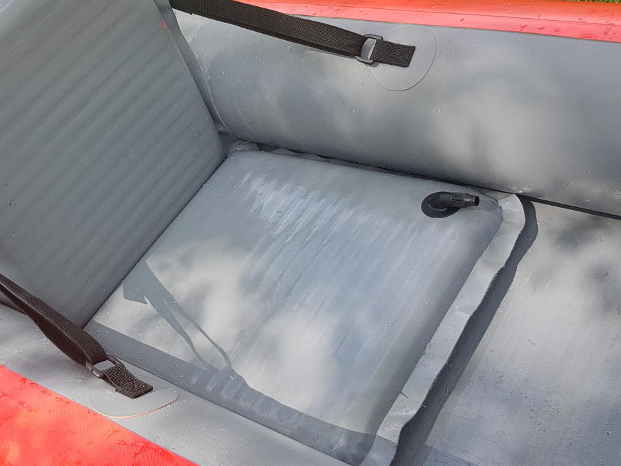 kayak with drop-stitch floor kayak with drop-stitch floor
