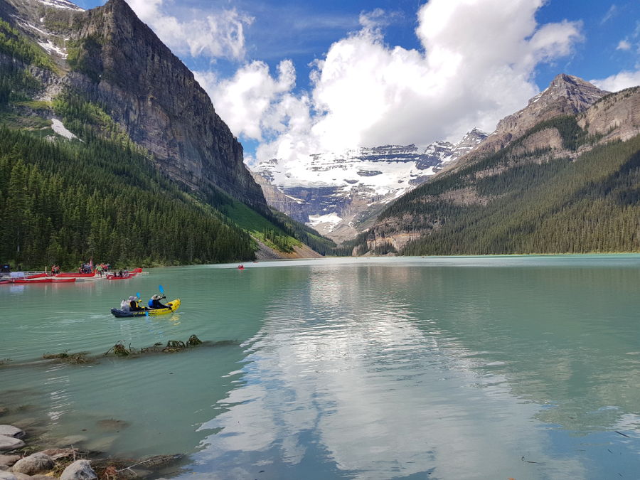 banff lake louise boat