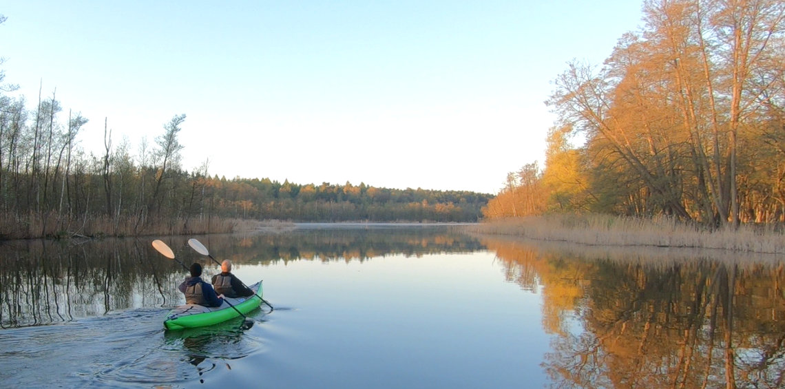 canoe tour inflatable kayak