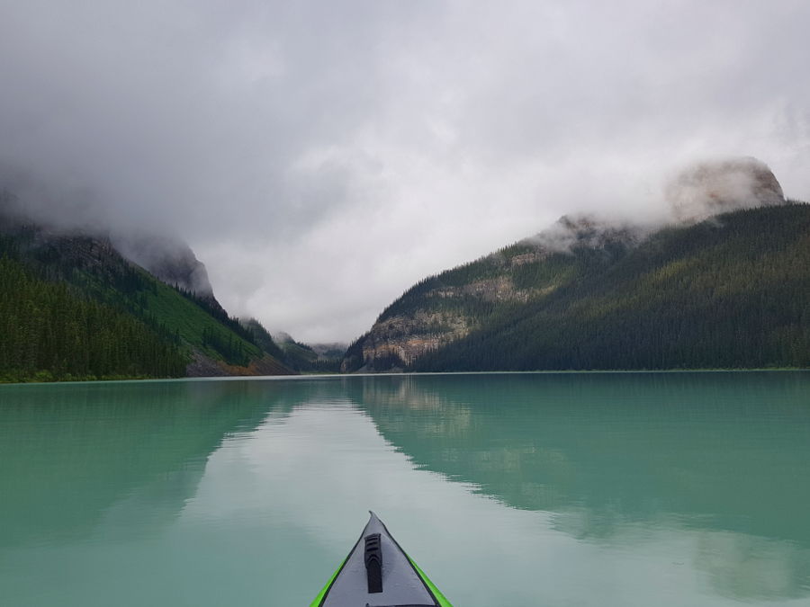 lake louise kayaking